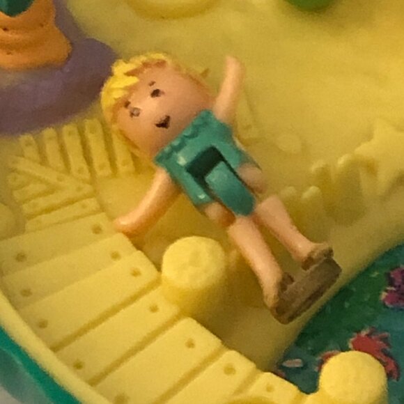 Vintage Polly Pocket 1989 Bluebird Beach Party Compact - Picture 4 of 7